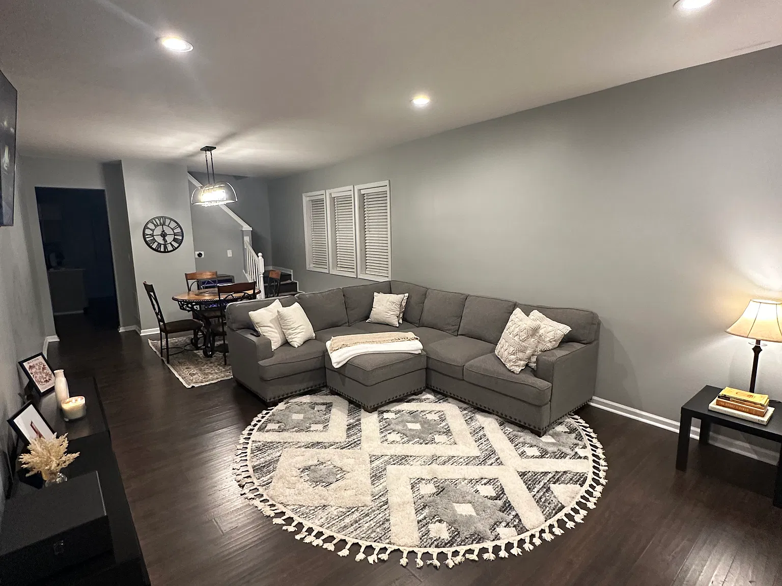 3 bed, 1.5 bath, 1250 sqft, $2,425 — Photo 3