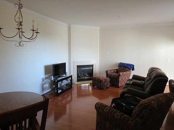 2nd image of 3850 Lightfoot St Unit 352