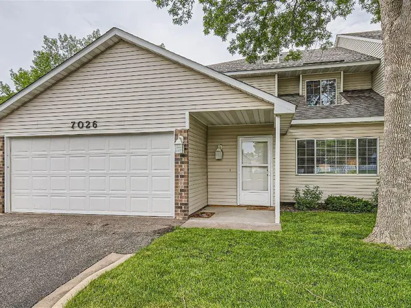 7026 19th St N APT 7, Oakdale, MN 55128
