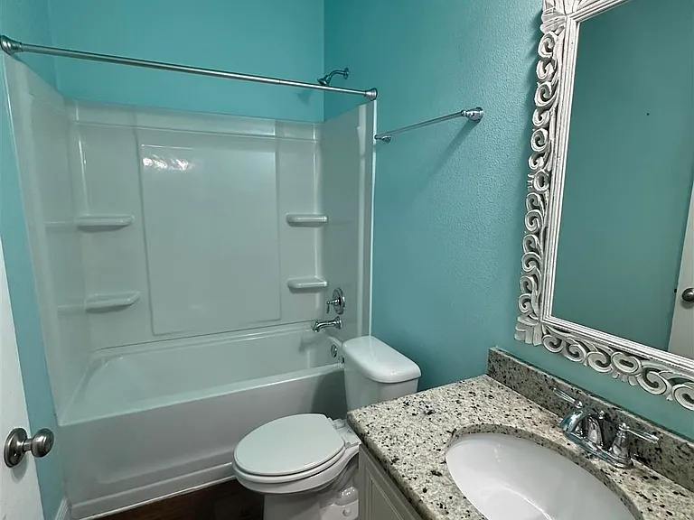 5936 Willesby Dr — Photo 22