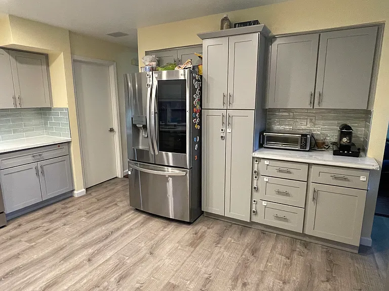 9425 Village Tree Dr — Photo 9
