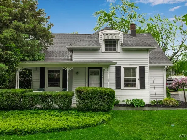 346 Huxley Dr, Amherst, NY 14226