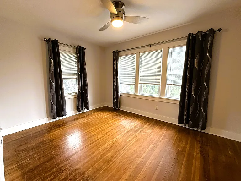 708 N Porter Ave — Photo 8
