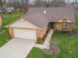 206 Whispering Wind Ct, Englewood, OH 45322