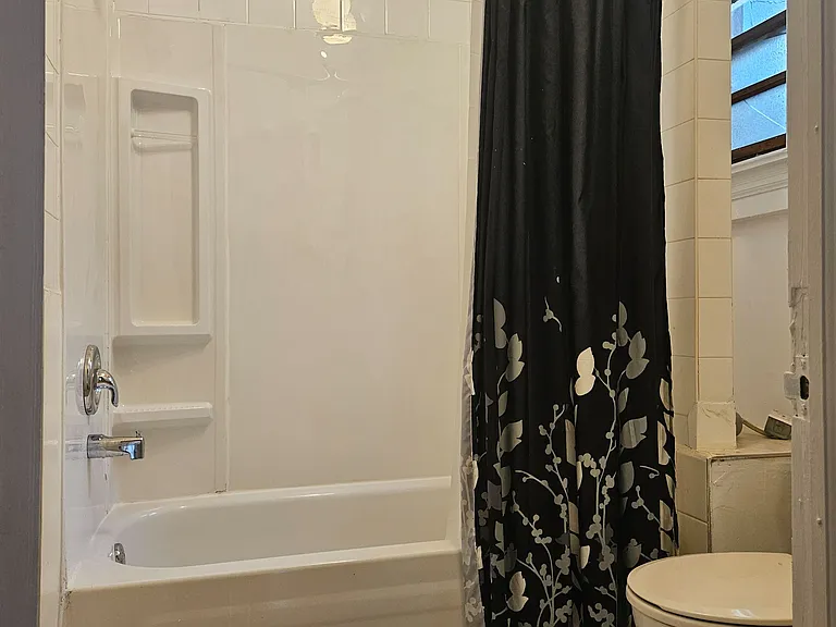3775 Lake Shore Blvd W #UPPER — Photo 6