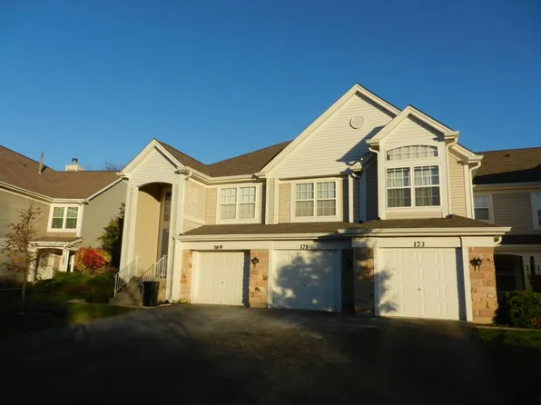 171 Concord Ln, Carol Stream, IL 60188