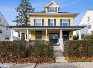 32 Mount Joy Pl #1, New Rochelle, NY 10801