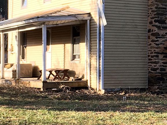 3rd image of 2808 Glenwood Dr
