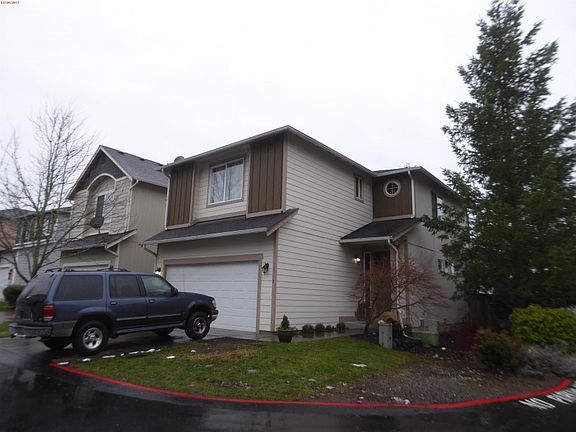 3rd image of 18402 98th Ave E