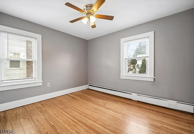 10 Hurley Ave — Photo 20
