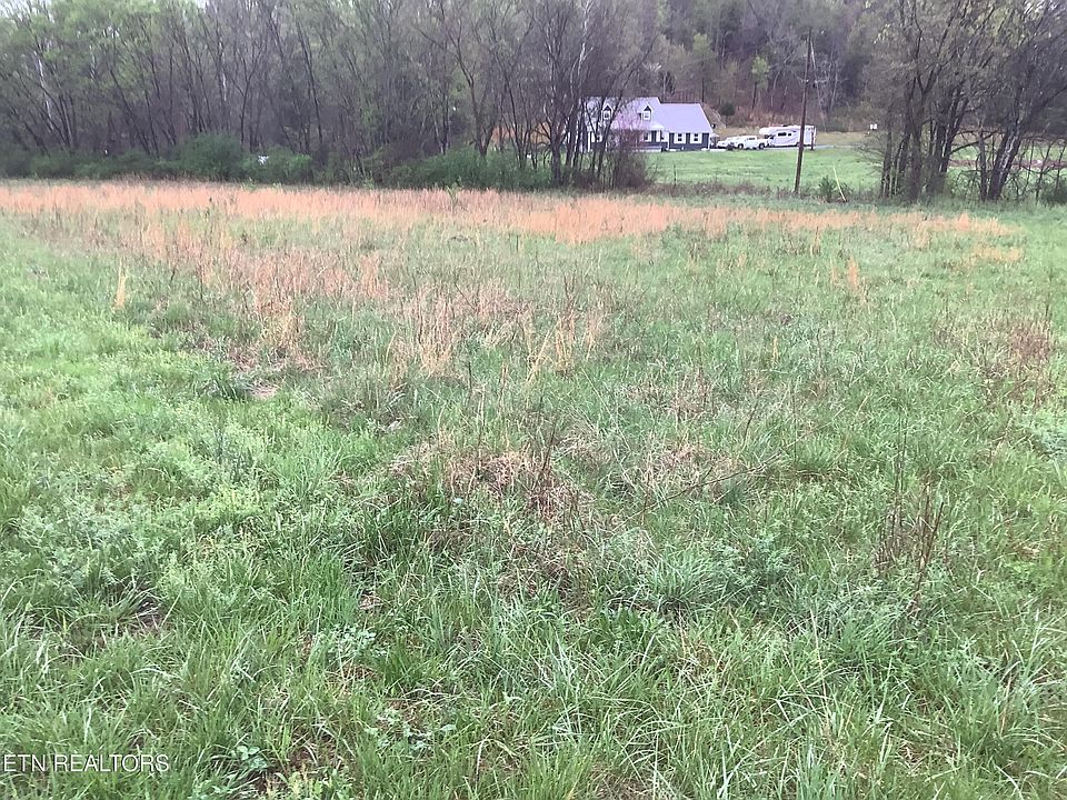 1st image of 187 Woods Hollow Rd