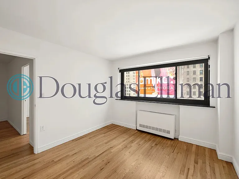 295 Park Ave S #12K — Photo 3