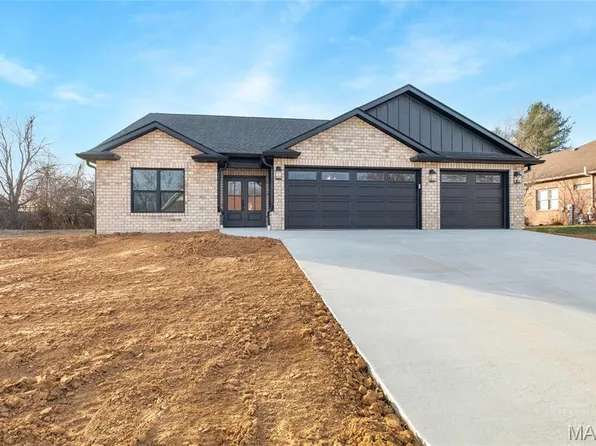 104 Windsor Dr, Alton, IL 62002