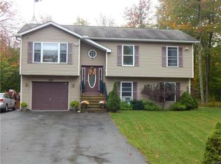 1285 Cambell Way, Coolbaugh Township, PA