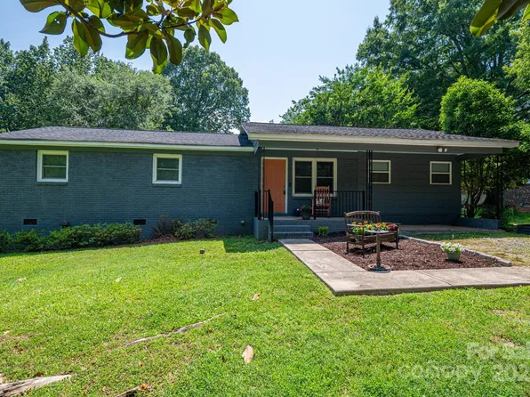 108 Graham St, Stanley, NC 28164