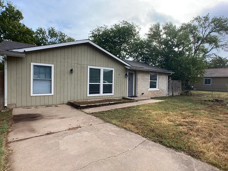 6317 Shadow Bend!