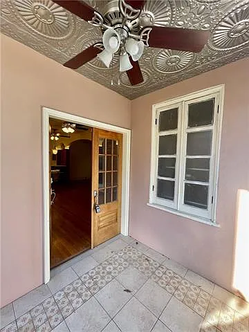 8012 Burthe St — Photo 32