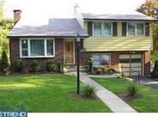 508 Inman Ter, Willow Grove, PA 19090