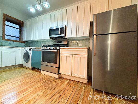 2nd image of 3660 Broadway #A66