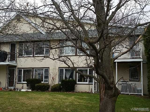 1st image of 260 W Academy St