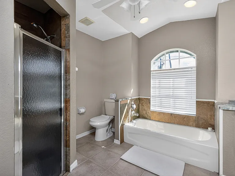 1112 Muscovie Ct — Photo 49