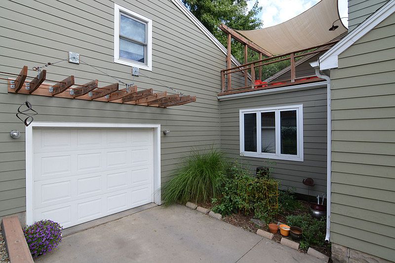2nd image of 307 College Ct