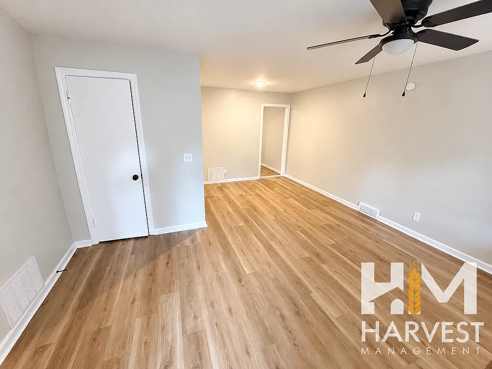 1614-1616 N Hillside St #1618