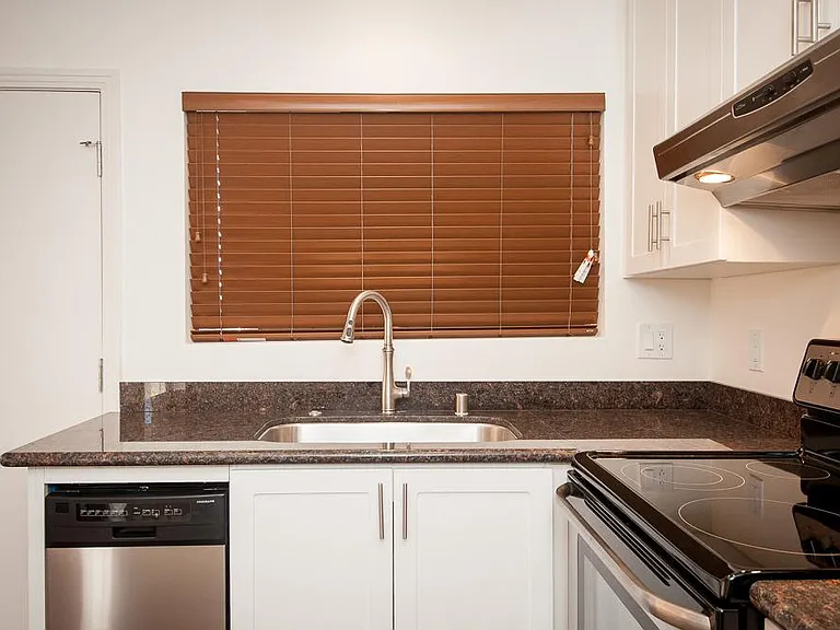740 Sapphire St #1 — Photo 3