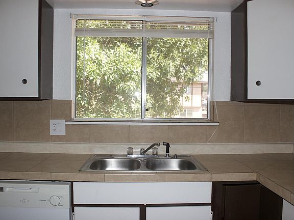 2nd image of 23 Douglas Ln