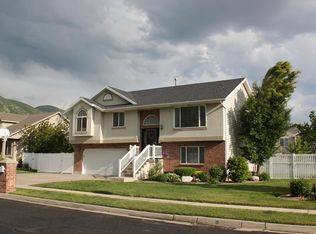 707 Churchill Dr, Centerville, UT 84014