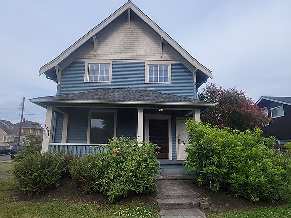 3rd image of 1801 Oakes Ave #1