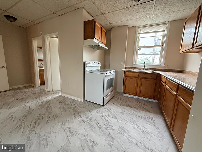5307 York Rd — Photo 5