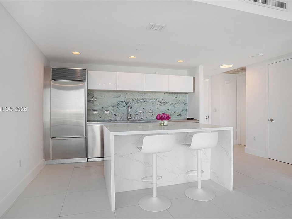 1st image of 1040 Biscayne Blvd APT 1206