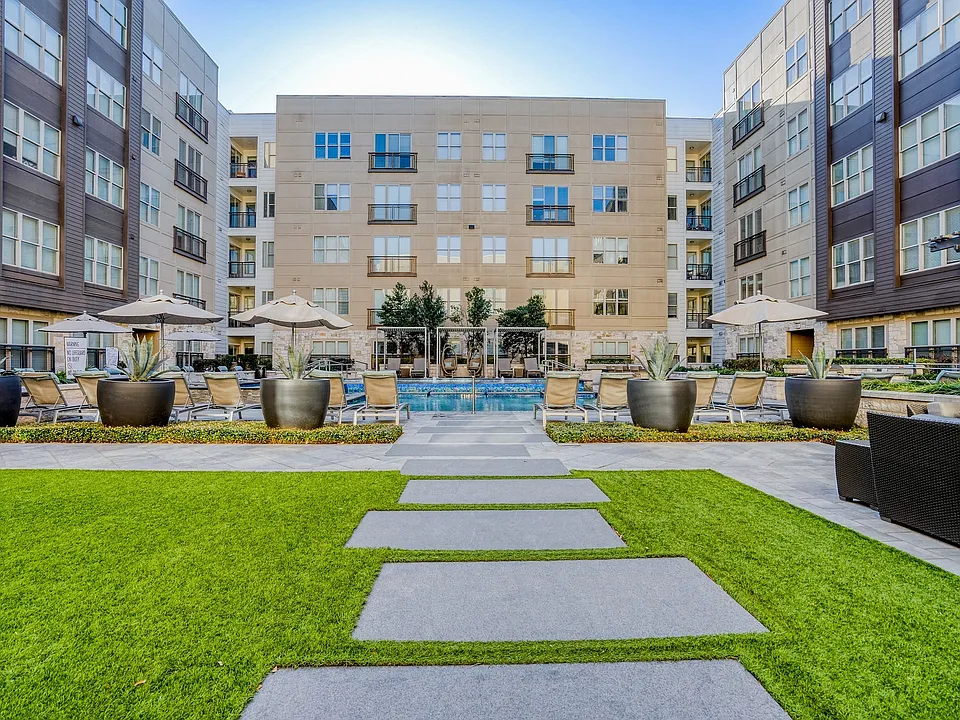 Located at the heart of South Lamar