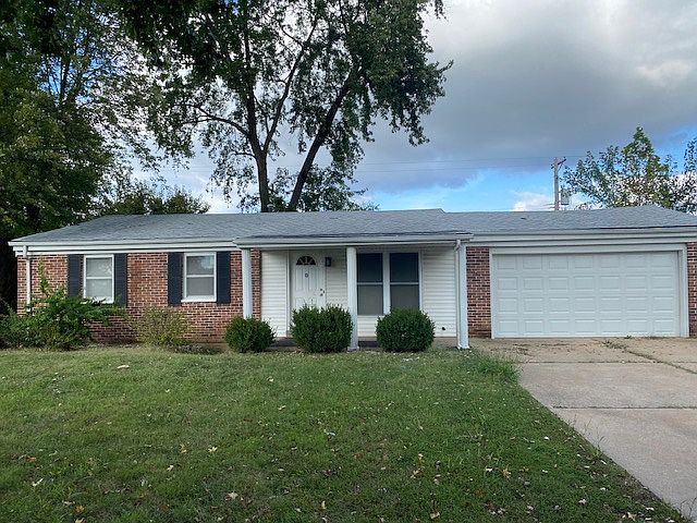 1st image of 13 Graeler Dr