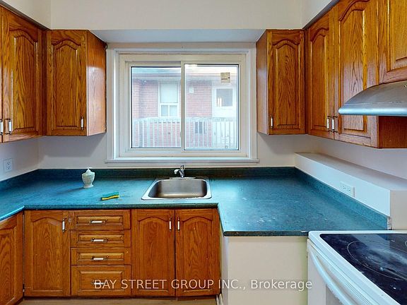 4th image of 106 Wye Valley Rd