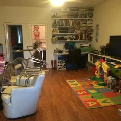 Rented by Francis Castoria LREB | media 11