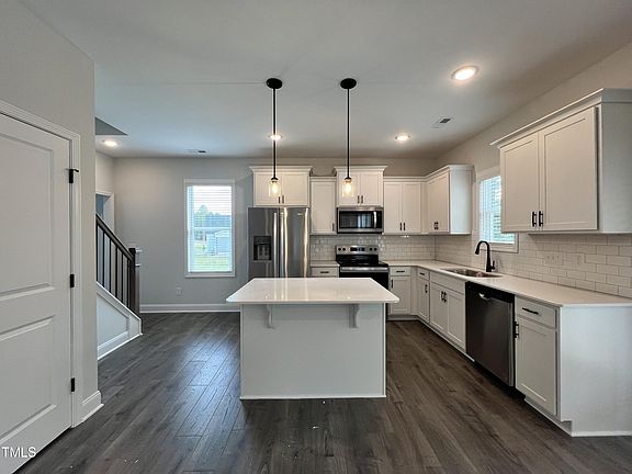 2nd image of 474 Brodie Rose Landing Way