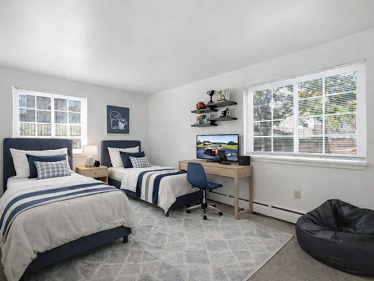 New Brunswick Apartments — Photo 9