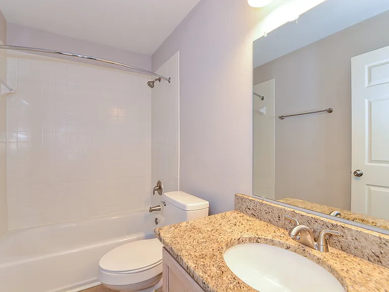 1876 Olivia Cir — Photo 15