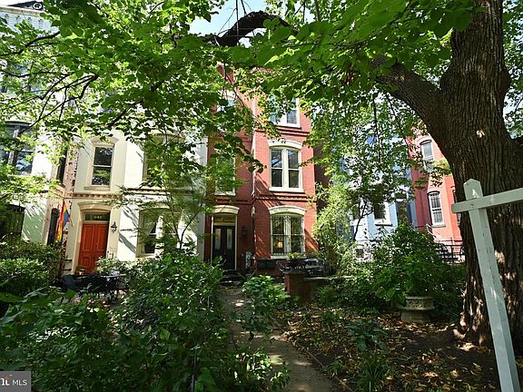 2nd image of 639 Massachusetts Ave NE #1
