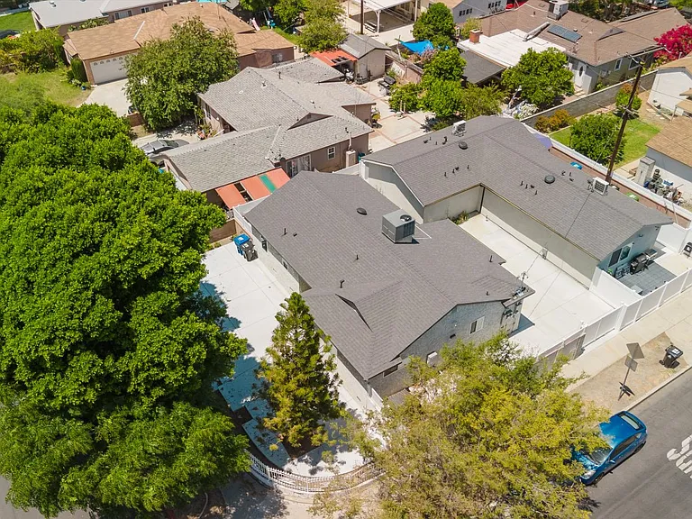 14151 Gager St — Photo 40