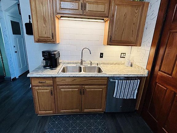 3rd image of 1902 S 76th STREET