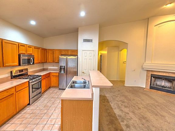 4th image of 5184 N Whitehurst Pl