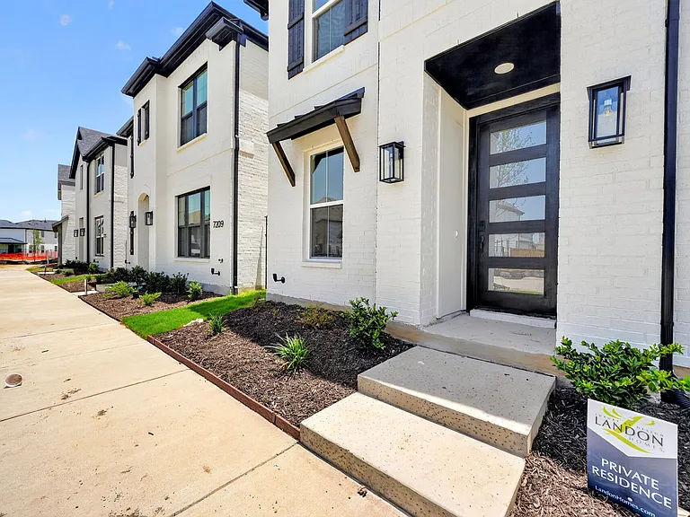 7197 Confetti Ln — Photo 4