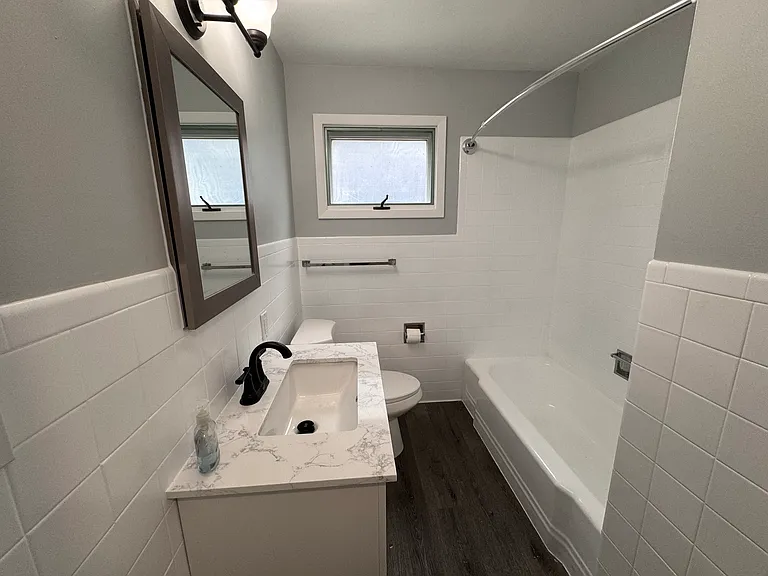 388 Wabash Ave #2 — Photo 5