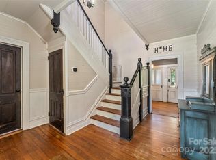 202 E Central Ave, Catawba, NC 28609