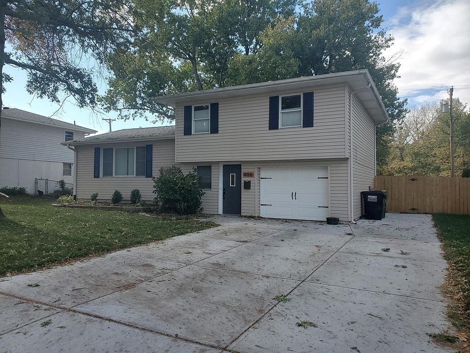 1st image of 806 S Beadle St