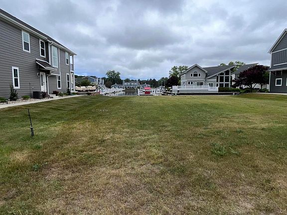 4th image of 2525 Bay Pointe Dr #64