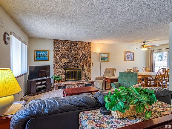3rd image of 2945 Pinewood Dr